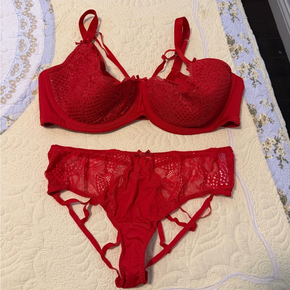 Cacique Vibrant Red Lace Bra Set